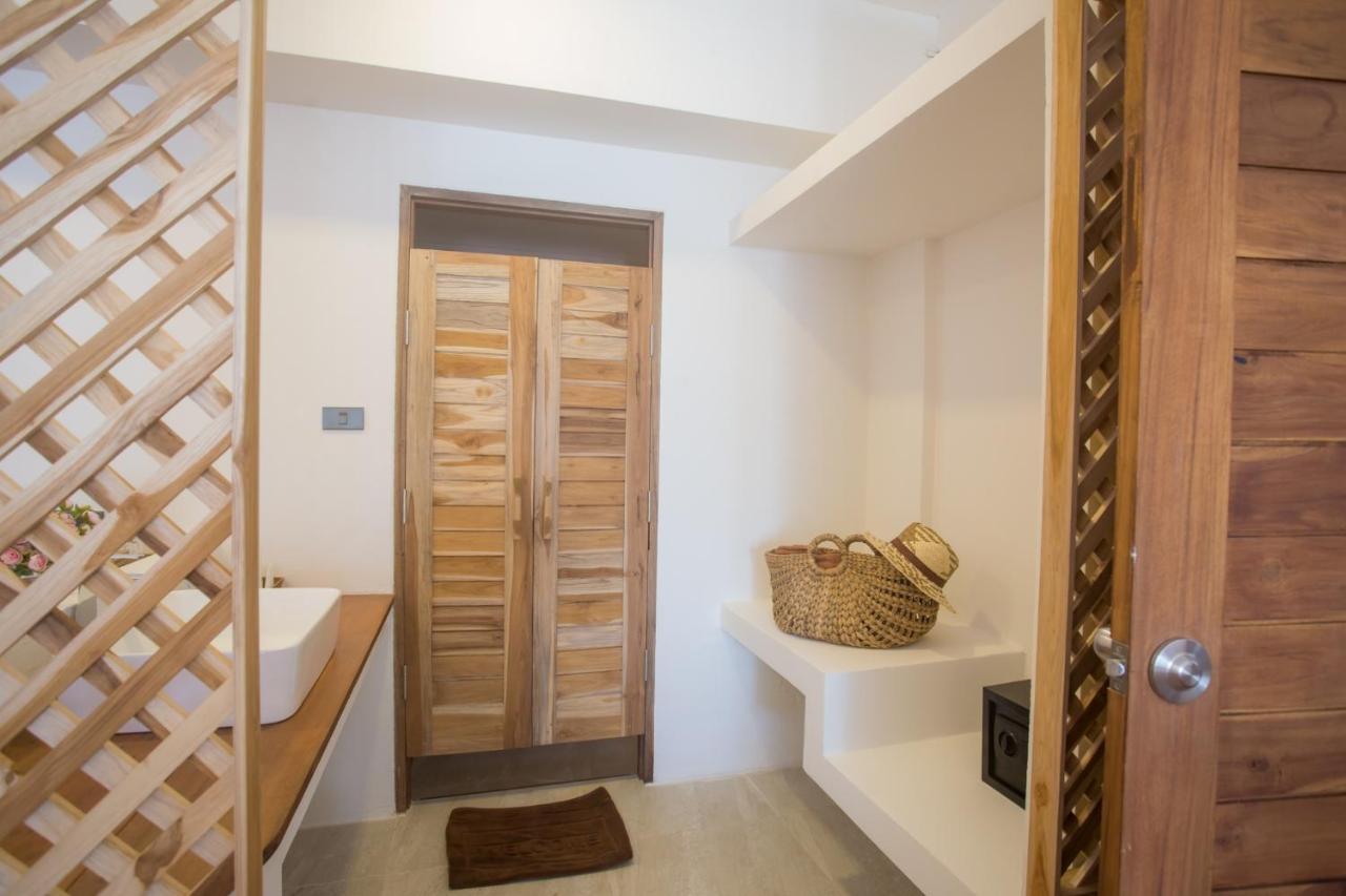 The Nest Private Beach Resort 춤폰 외부 사진